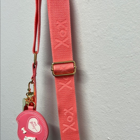 Betsey Johnson | Kitsch XOTOSS Football Bag 🏈 🎀 - Picture 6 of 16